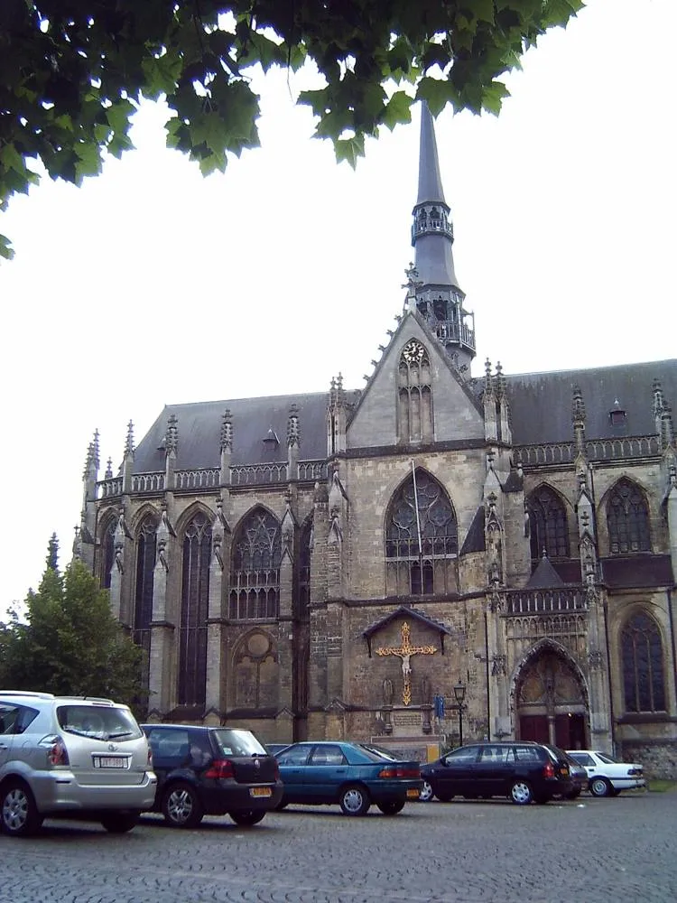 Meerssen: Meerssen basiliek2-1